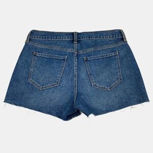 Old Navy Boyfriend Mid Rise Blue Denim Shorts Distressed Raw Hem Women's Size 8